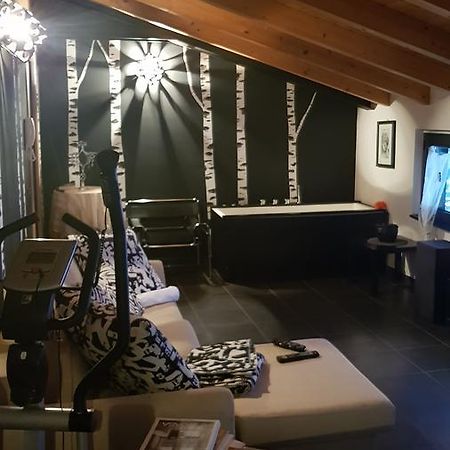 B&B Benessere La Casa Nera Breno Dış mekan fotoğraf